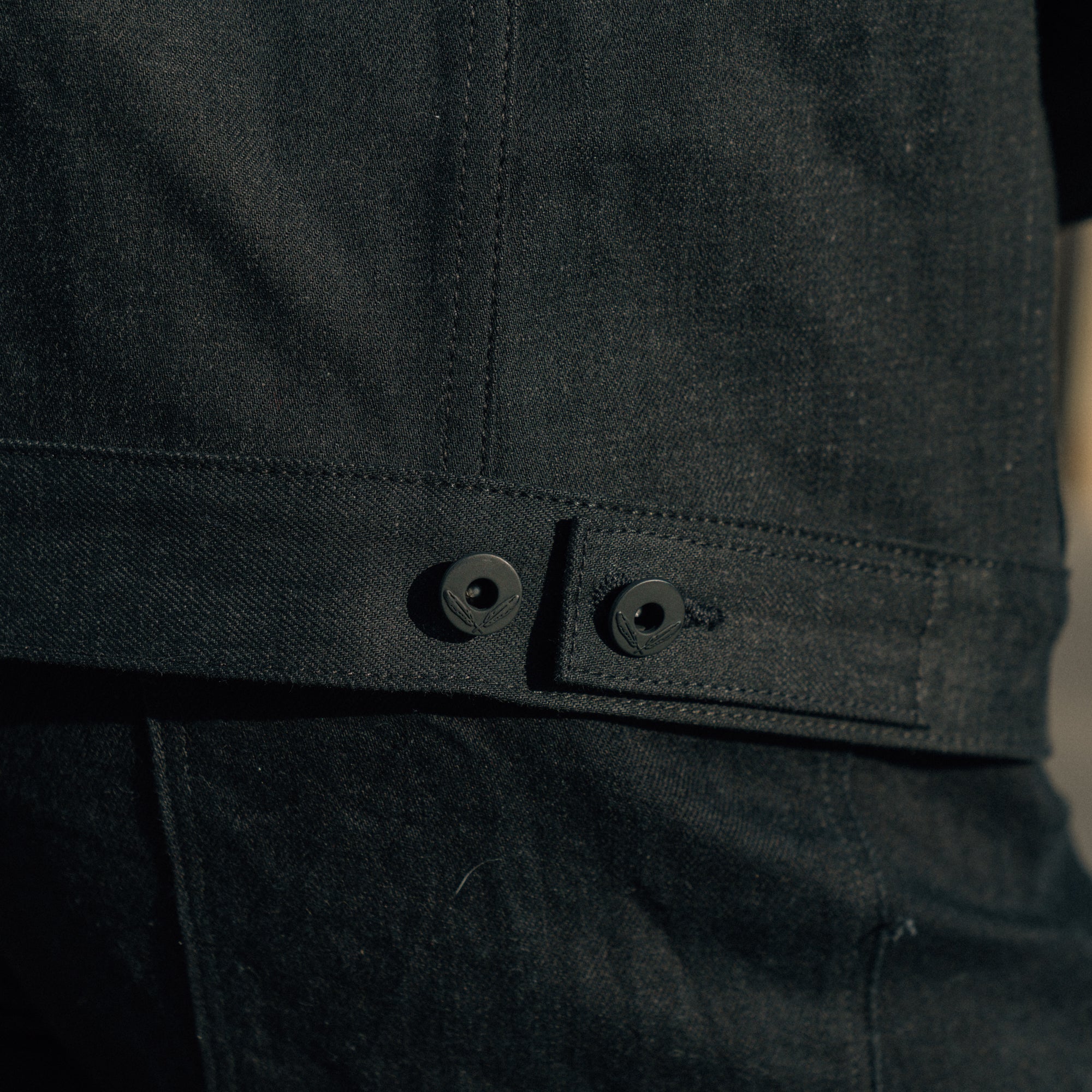 Rogue Territory 15oz Stealth Supply Jacket - Image 11