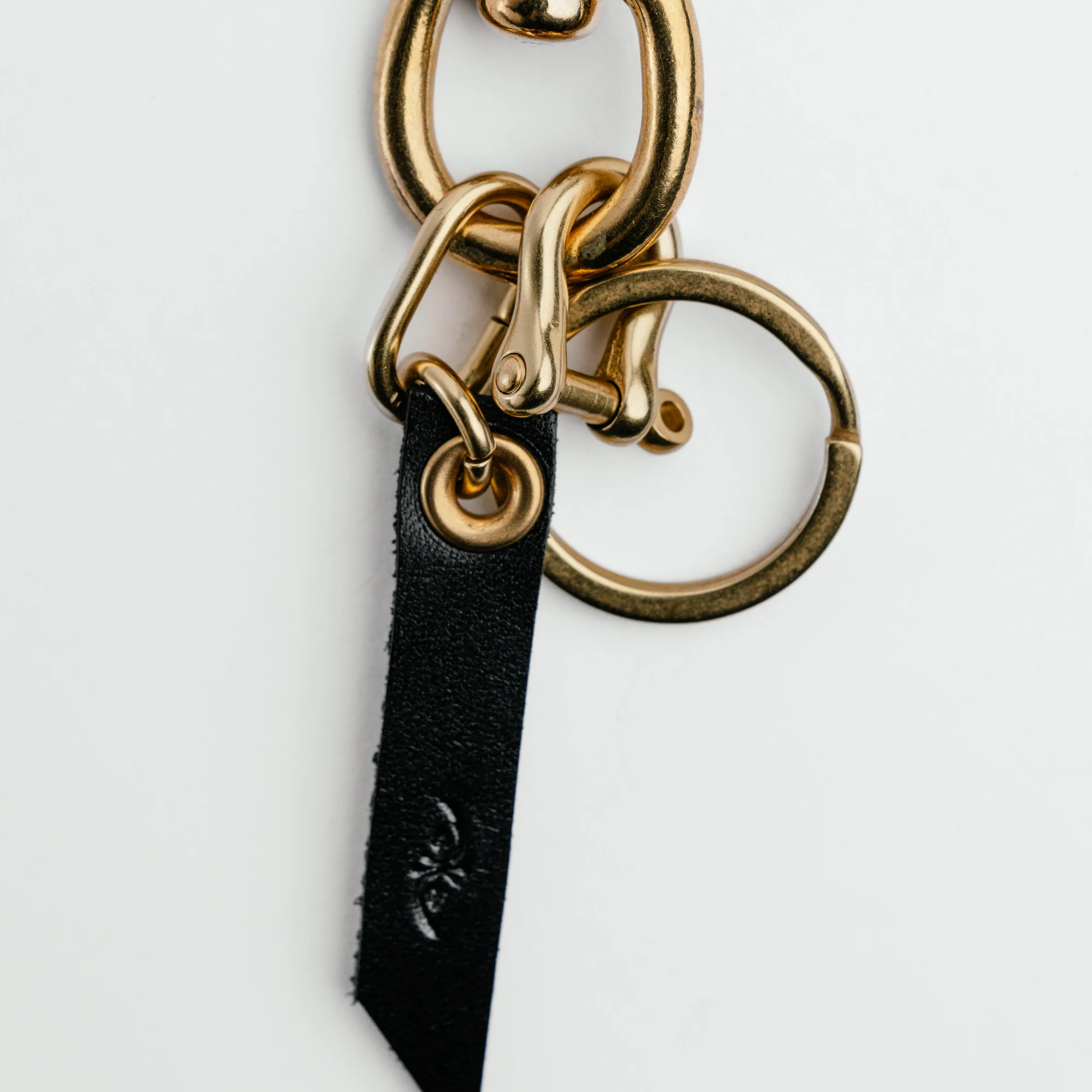 The Black Acre Key Clip Brass - Image 5